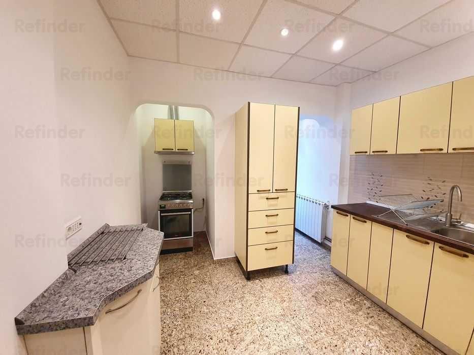 Vanzare apartament 3 camere Dorobanti | renovat | partial mobilat | curte generoasa