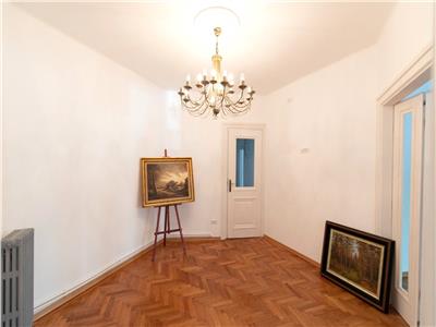 Vanzare apartament 4 camere | Universitate  Batistei | parter |116 mp | renovat |