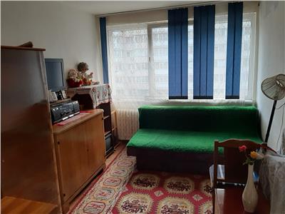 vanzare apartament 3 cam in zona stefan cel mare/aleea circului Bucuresti