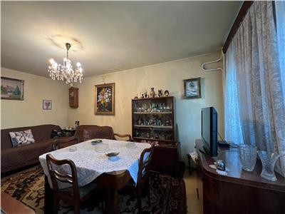 Vanzare apartament 4 camere Basarab  Titulescu | centrala proprie | bloc 1980 | loc de parcare ADP