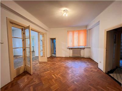 inchiriere apartament 4 camere | universitate - hristo botev | etaj 3/7 | centrala termica | 120 mp | Bucuresti