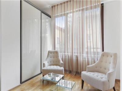 Vanzare apartament 3 camere | Floreasca Agora | 111 mp | loc de parcare | bloc 2010 | mobilat si utilat |