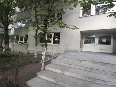 vanzarea apartament 2 camere, Titan, Minis, Barajul Dunarii, decomandat, bloc reabilitat  vav de Liceul Alexandru Ioan Cuza