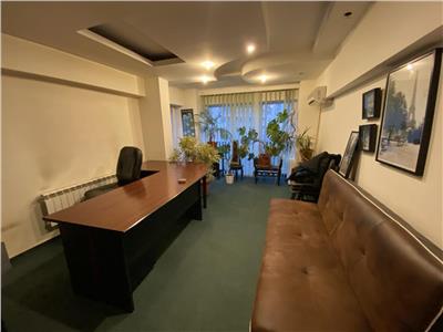 Vanzare apartament 3 camere Unirii | mobilat si utilat | pretabil birou