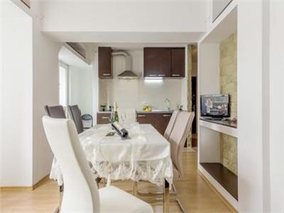 Vanzare apartament 3 camere Calea Calarasilor | recent renovat | mobilat si utilat