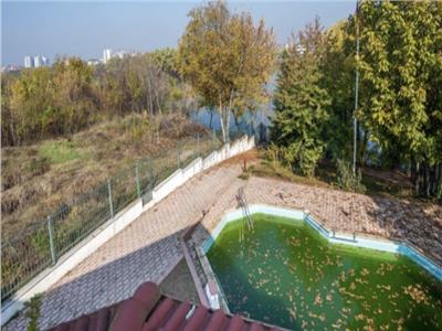 Vanzare vila cu piscina | Damaroaia  Straulesti | teren 2000 mp | deschidere la lac