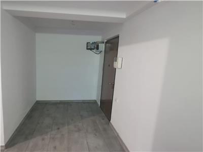 Apartament 3 camere, Piata Muncii, Diham, la 10 min de metrou, etaj 8/10, liber, 2 gr sanitare, 2 balcoane, amenajat, bloc 1987