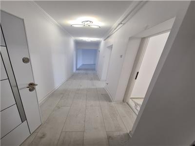 apartament 2 camere, ultracentral Universitatem Bd Carol, et 2/3, renovat integral, 53mputili+pivnita+boxa, nu are risc seismic sau urgenta
