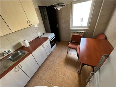 apartament 2 camere, Decebal, Voroneț, 62mp, decomandat, amenajat modern,  etaj 4, liber.