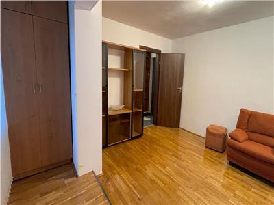 apartament 4 camere titan , parc ior, etj 2/4, mobilat  utilat complet. Bucuresti