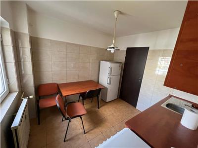 apartament 2 camere, Decebal, Voroneț, 62mp utili, decomandat, amenajat modern,  etaj 4, liber.