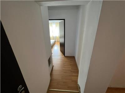 apartament 2 camere, Decebal, Voroneț, 62mp utili, decomandat, amenajat modern,  etaj 4, liber.