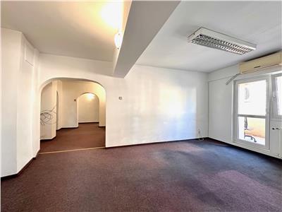 Inchiriere apartament 3 camere | Piata Victoriei | nemobilat | ideal birouri |