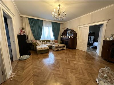 oferta vanzare apartament in vila zona vatra luminoasa // iancului Bucuresti